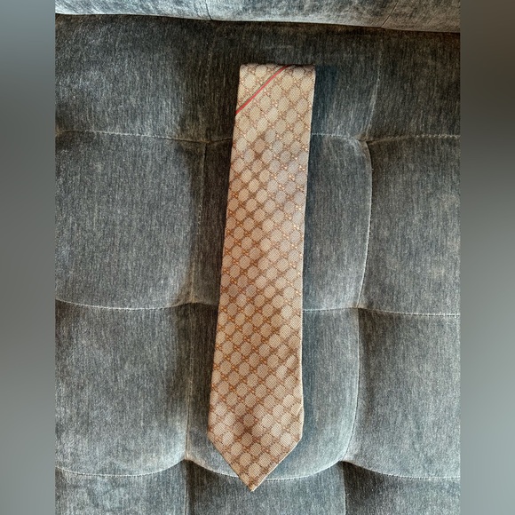 Lot of 4 silk Gucci ties - Picture 8 of 13